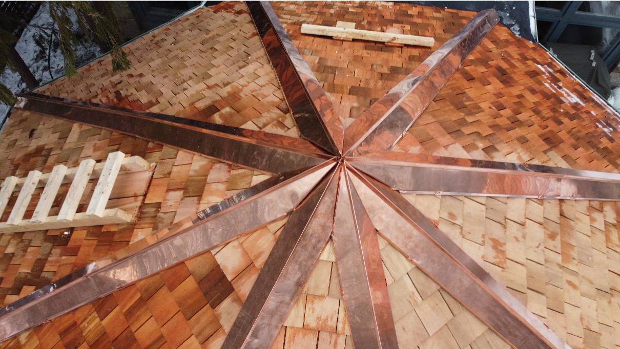 Copper Hips and Ridges on Cedar Roof in Hogg’s Hollow
